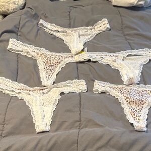 Jenni 5 White and Brown Lace Trim Thong Set